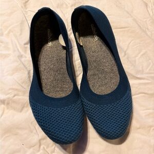 Allbirds Blue Comfy Treebreezers  Flats Size 8.5